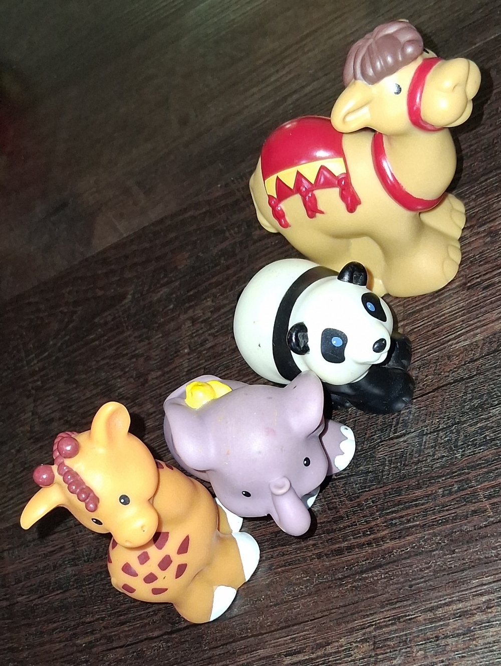 Cute Safari Little People Toy Set - Camel, Panda, Elephant, Giraffe